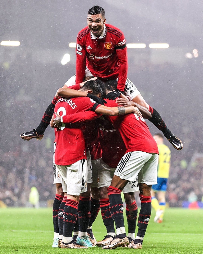 伍的教练已 伍的教练已